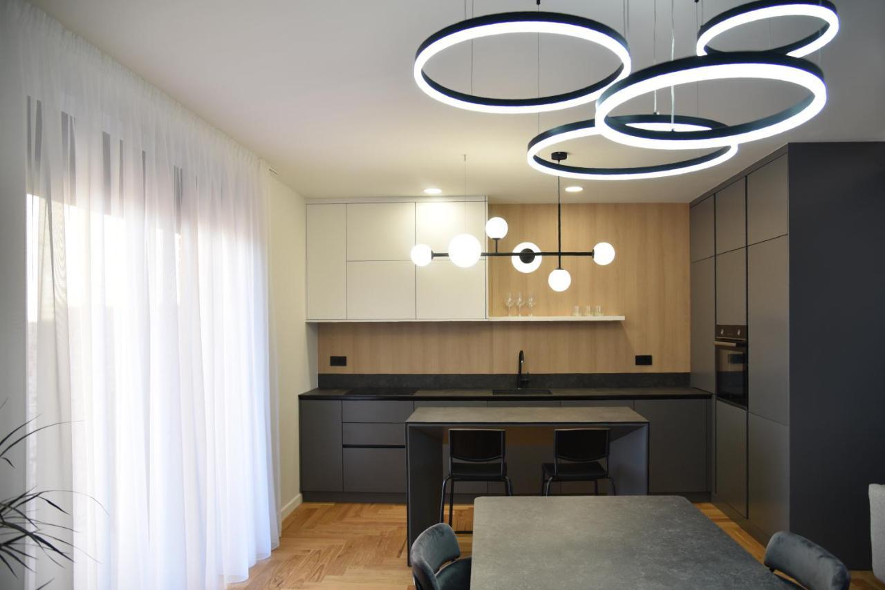 26Bricks Luxury Suites Oradea Luaran gambar