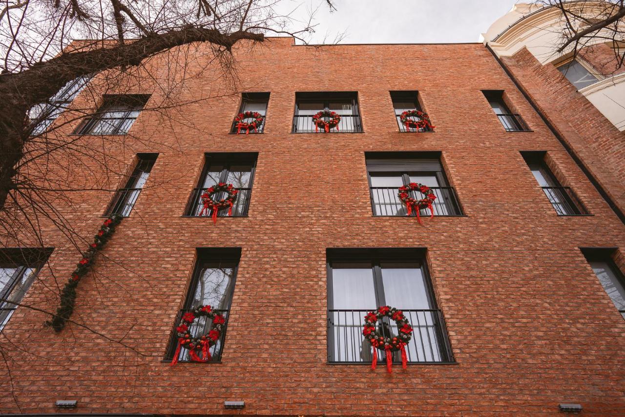 26Bricks Luxury Suites Oradea Luaran gambar