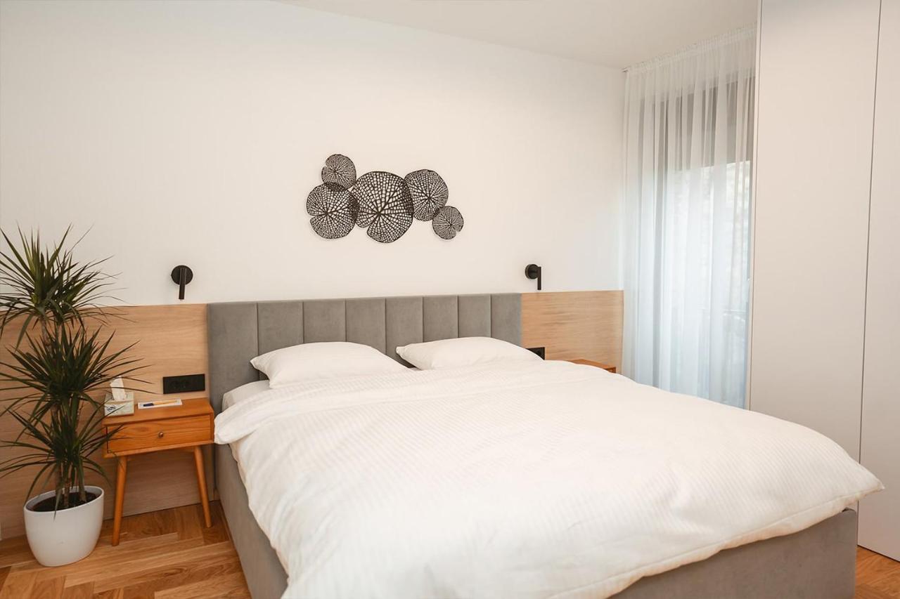 26Bricks Luxury Suites Oradea Luaran gambar