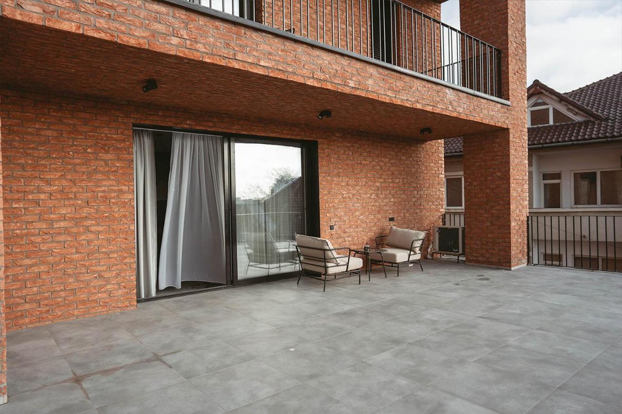 26Bricks Luxury Suites Oradea Luaran gambar