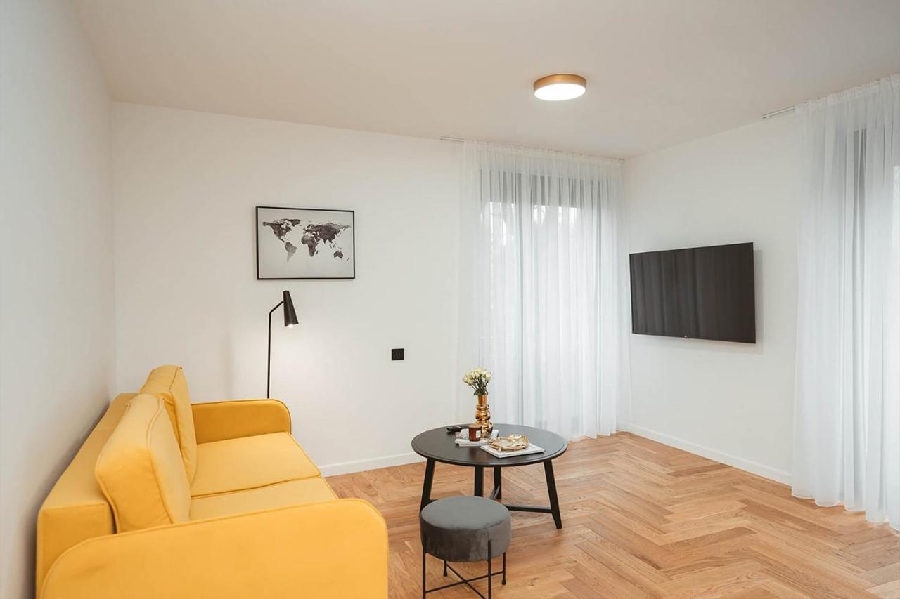 26Bricks Luxury Suites Oradea Luaran gambar