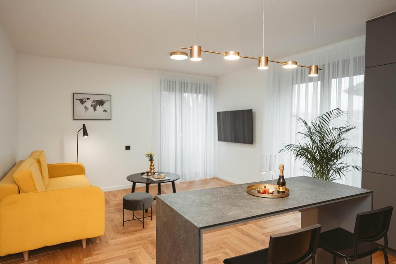 26Bricks Luxury Suites Oradea Luaran gambar